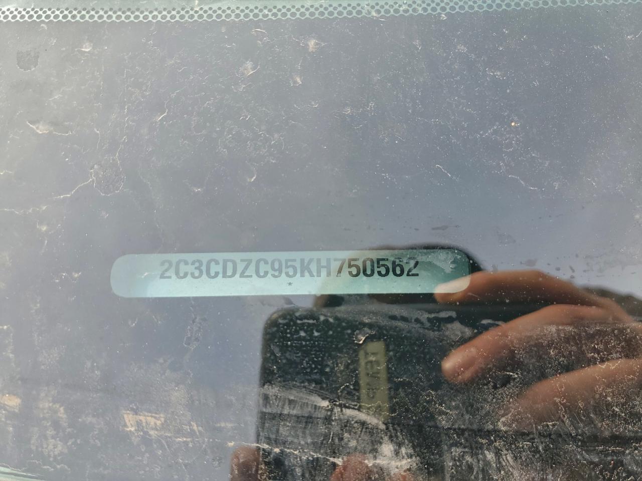 2019 DODGE Challenger