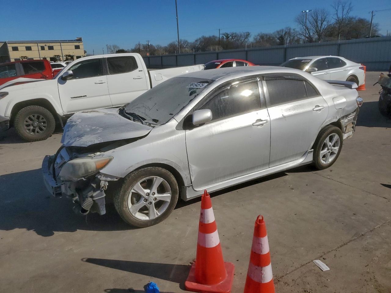 2013 TOYOTA COROLLA