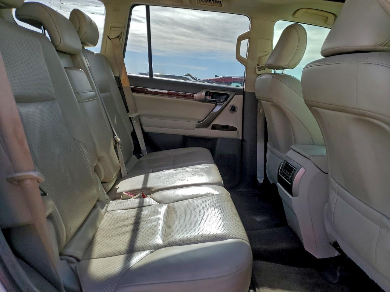 2013 LEXUS GX 460