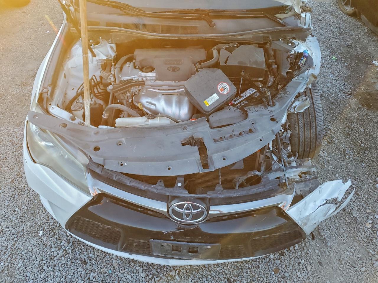 2016 TOYOTA CAMRY