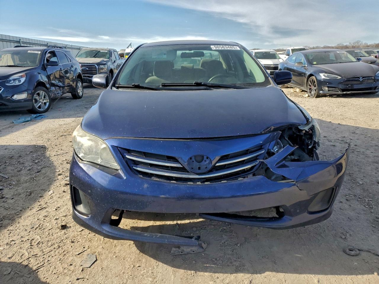2013 TOYOTA COROLLA