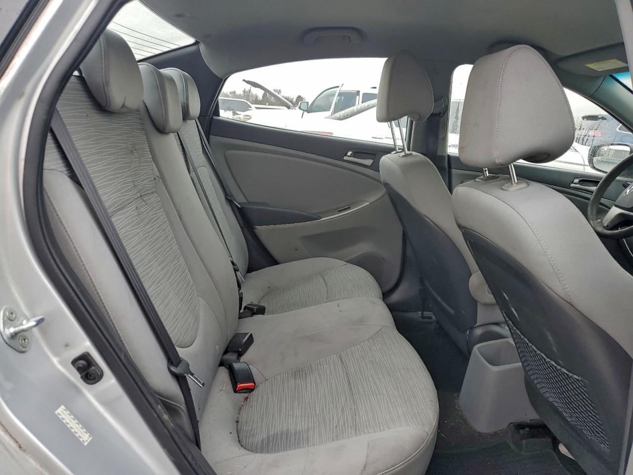 2015 HYUNDAI ACCENT