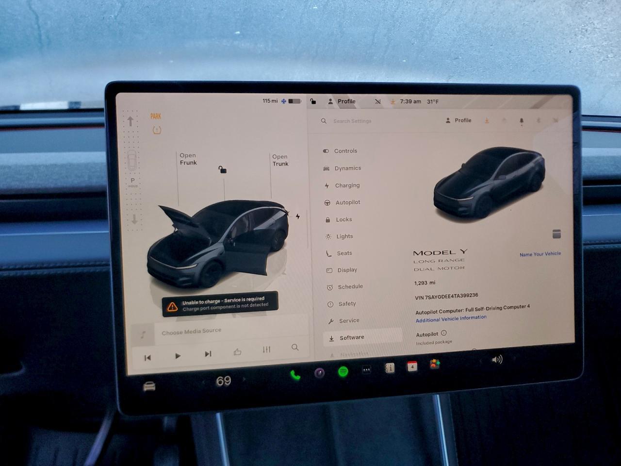2026 TESLA MODEL Y