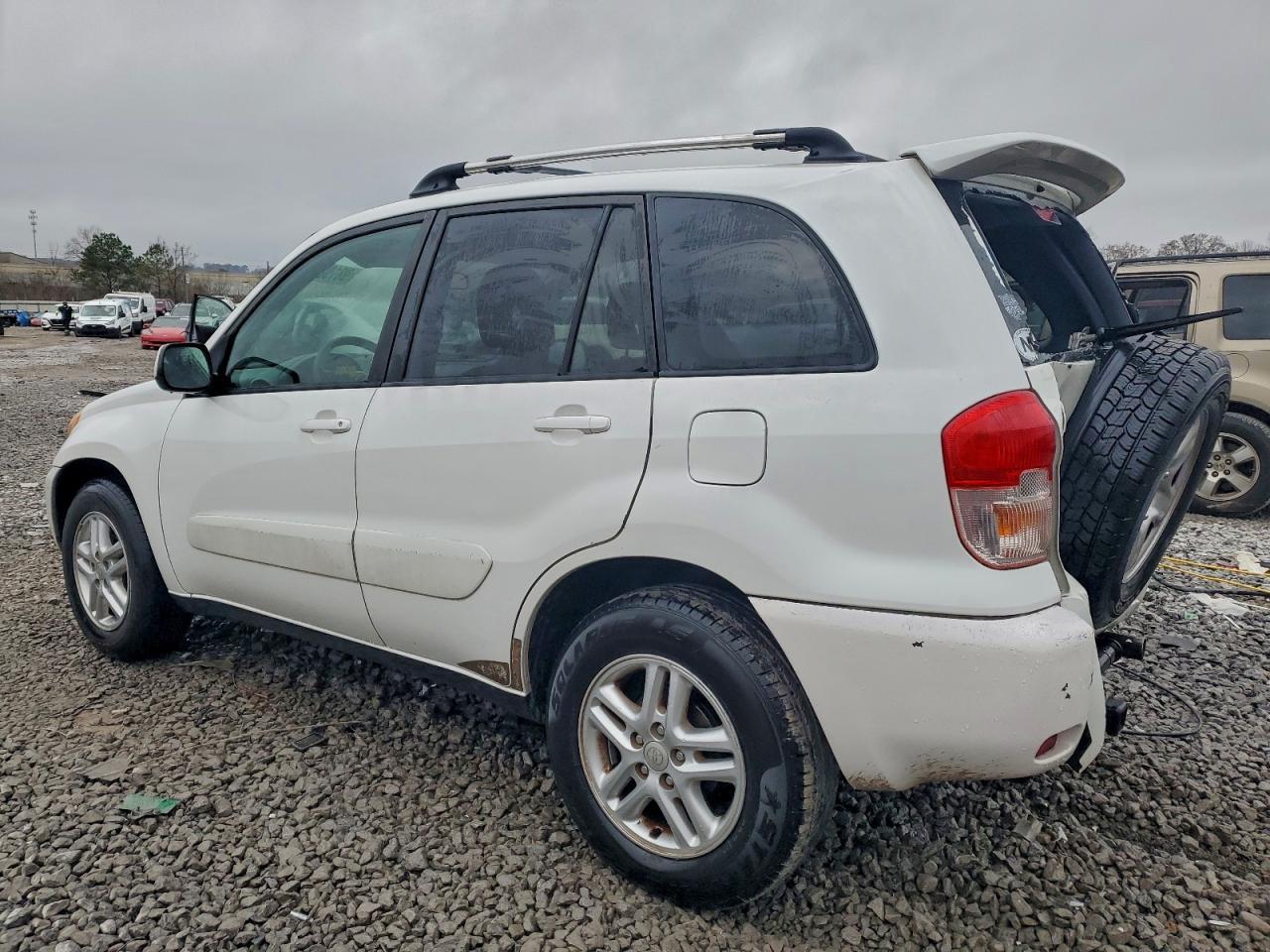2002 TOYOTA RAV4