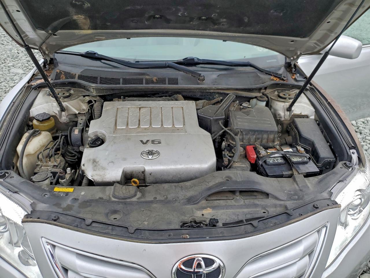 2011 TOYOTA CAMRY
