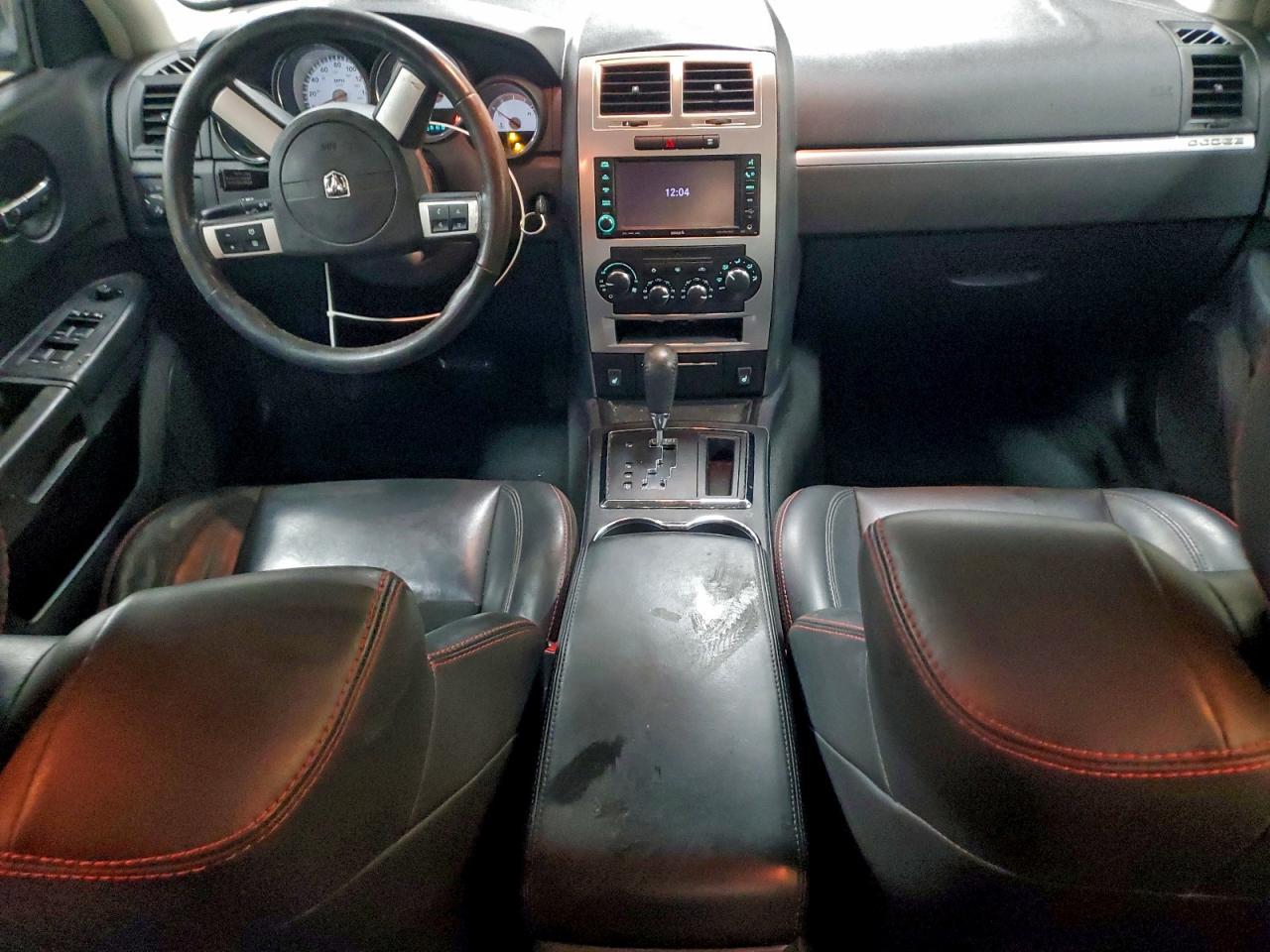 2010 DODGE CHARGER