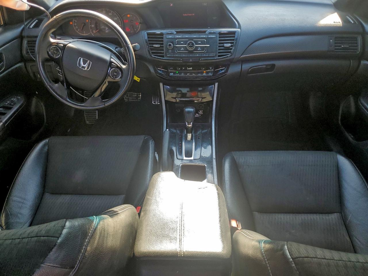 2017 HONDA ACCORD