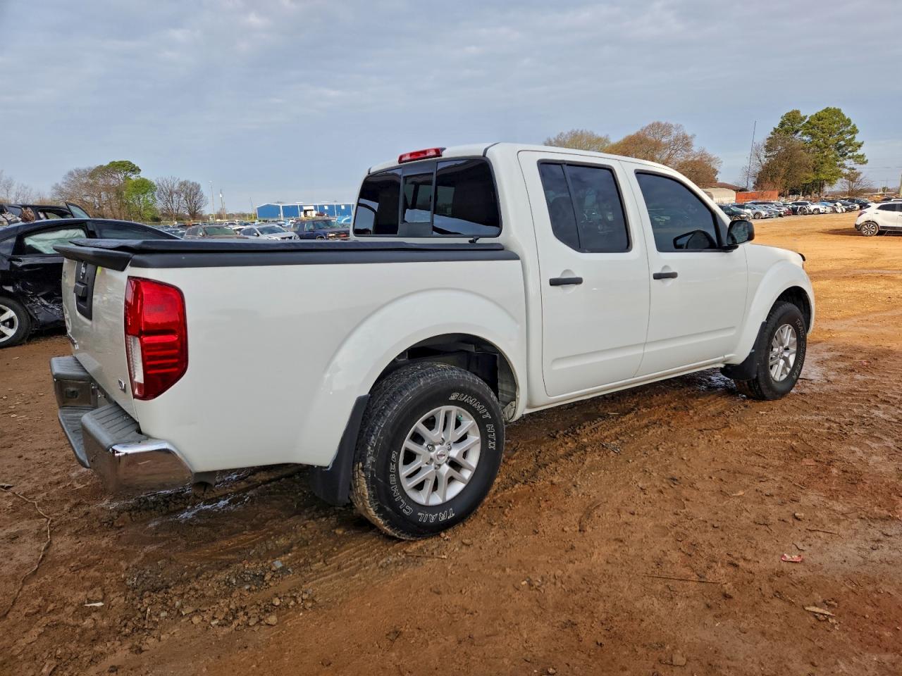 2016 NISSAN Frontier