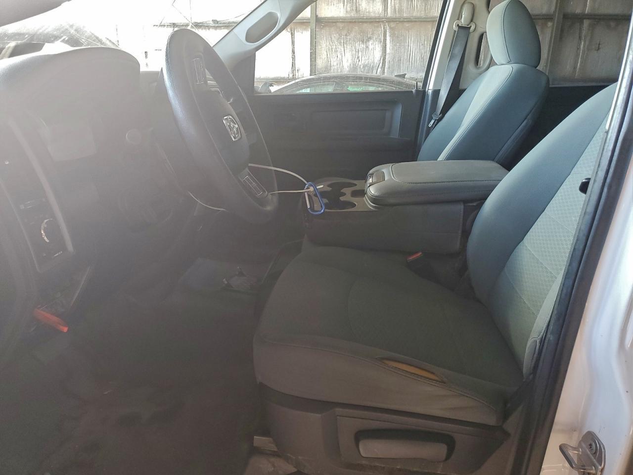 2017 RAM 1500 ST