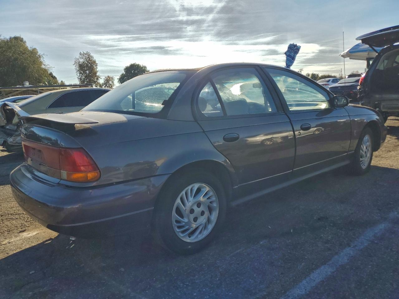 1999 SATURN Sl2
