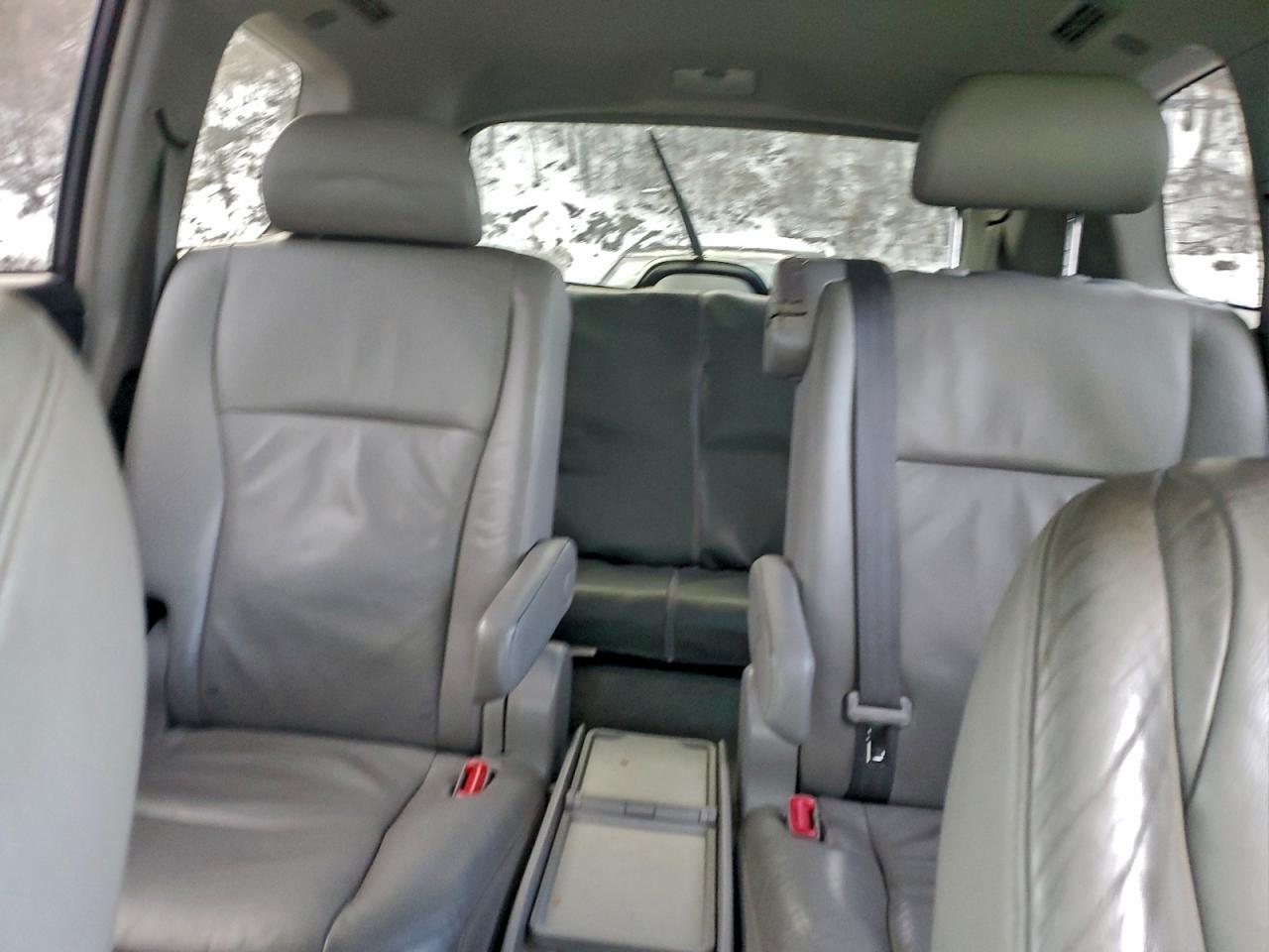 2010 TOYOTA HIGHLANDER