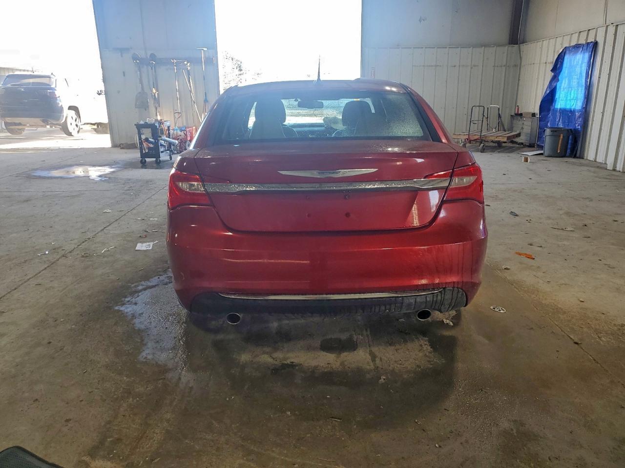 2013 CHRYSLER 200
