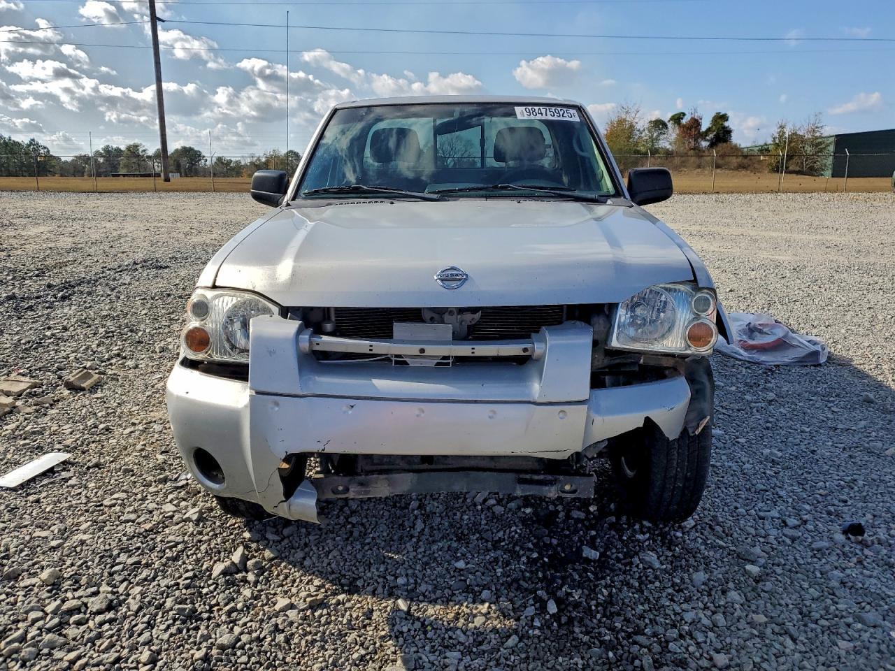 2004 NISSAN Frontier