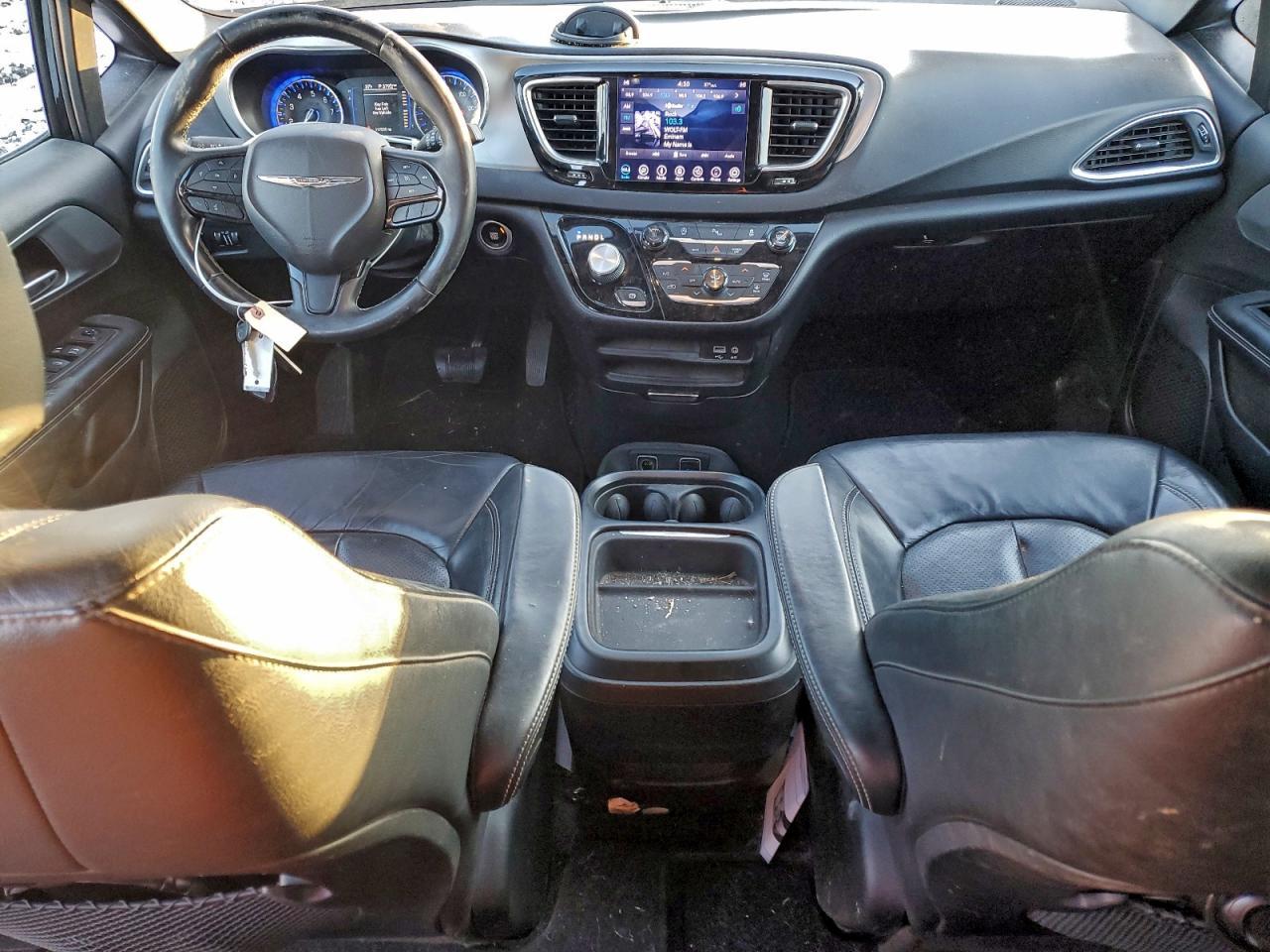 2018 CHRYSLER Pacifica
