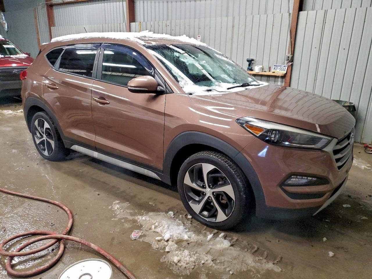 2017 HYUNDAI TUCSON