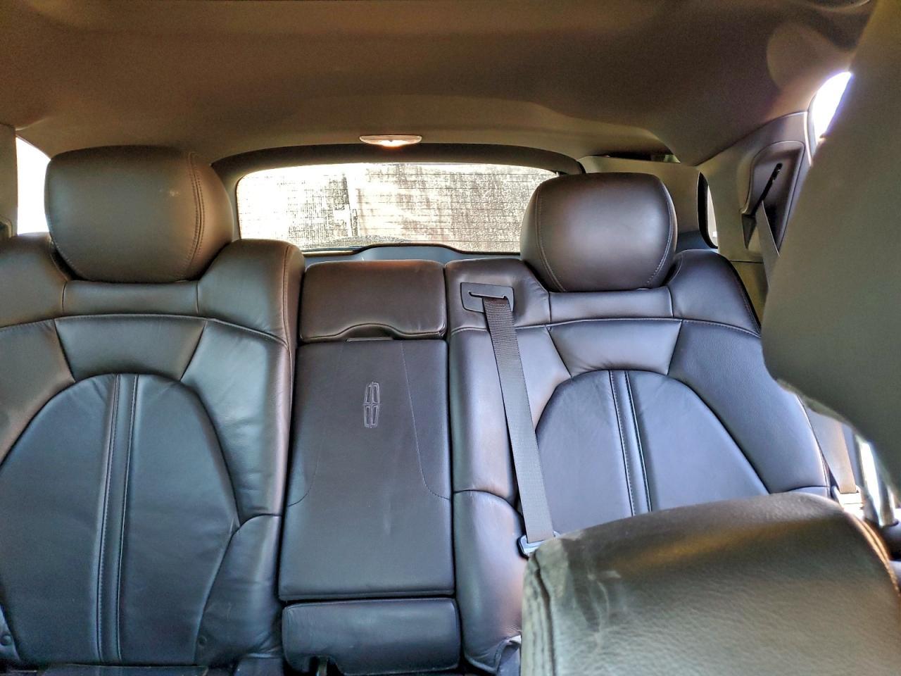 2018 LINCOLN MKT