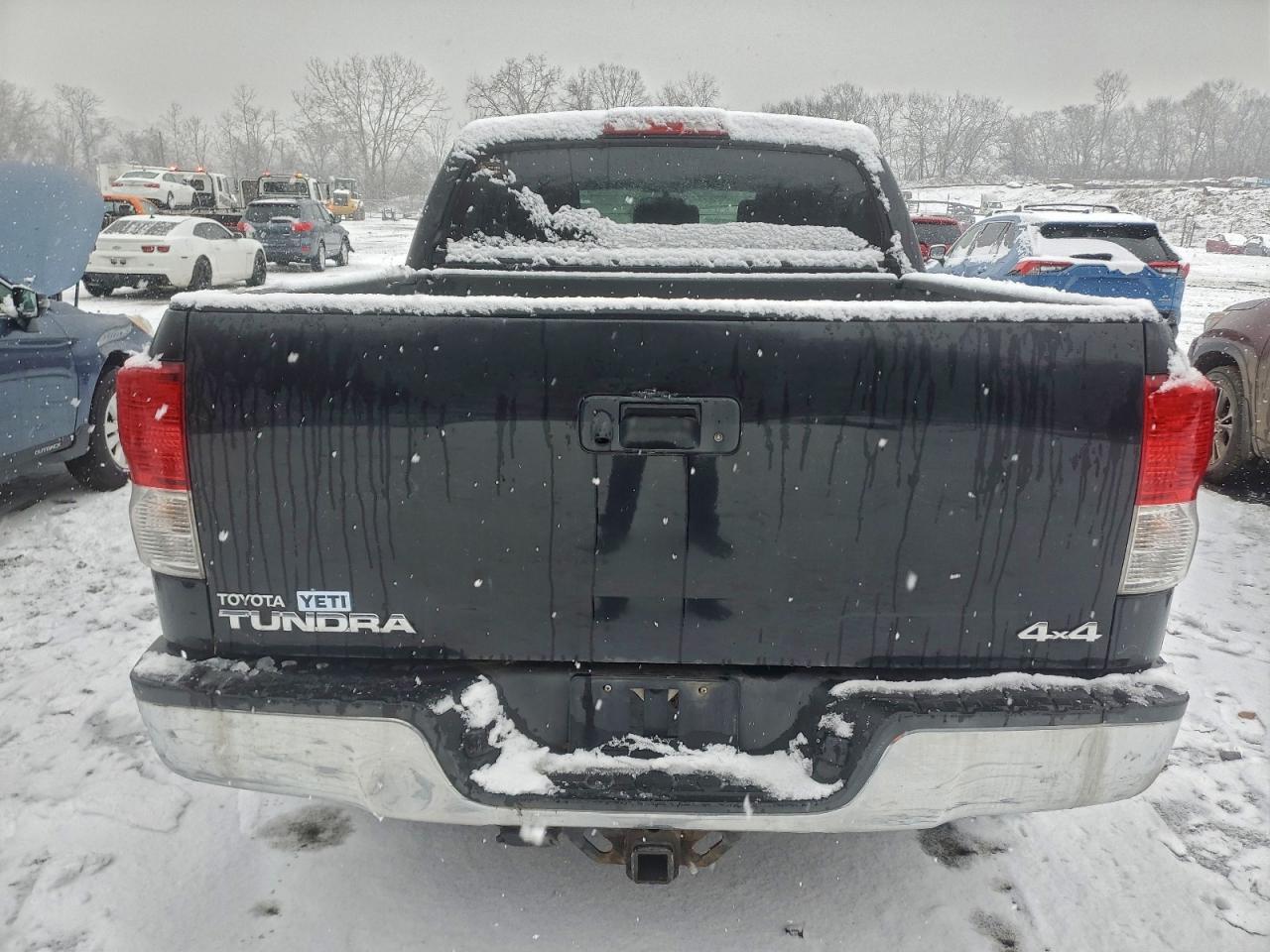 2012 TOYOTA TUNDRA