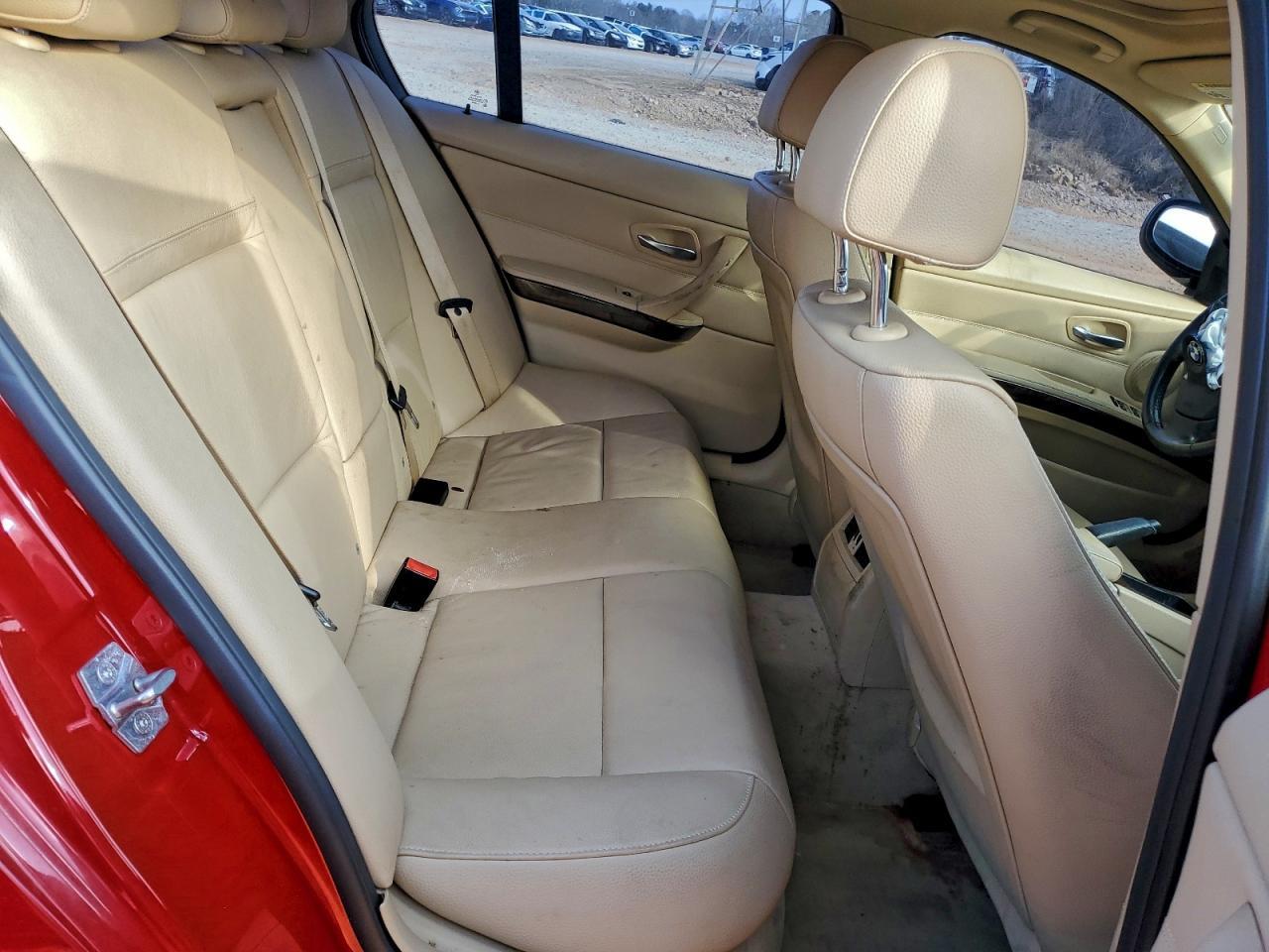 2011 BMW 3 SERIES