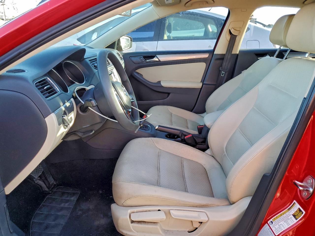 2018 VOLKSWAGEN JETTA