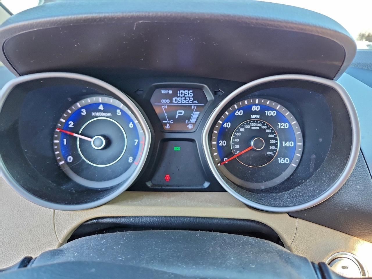 2012 HYUNDAI ELANTRA