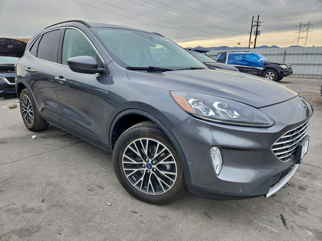 2021 FORD ESCAPE