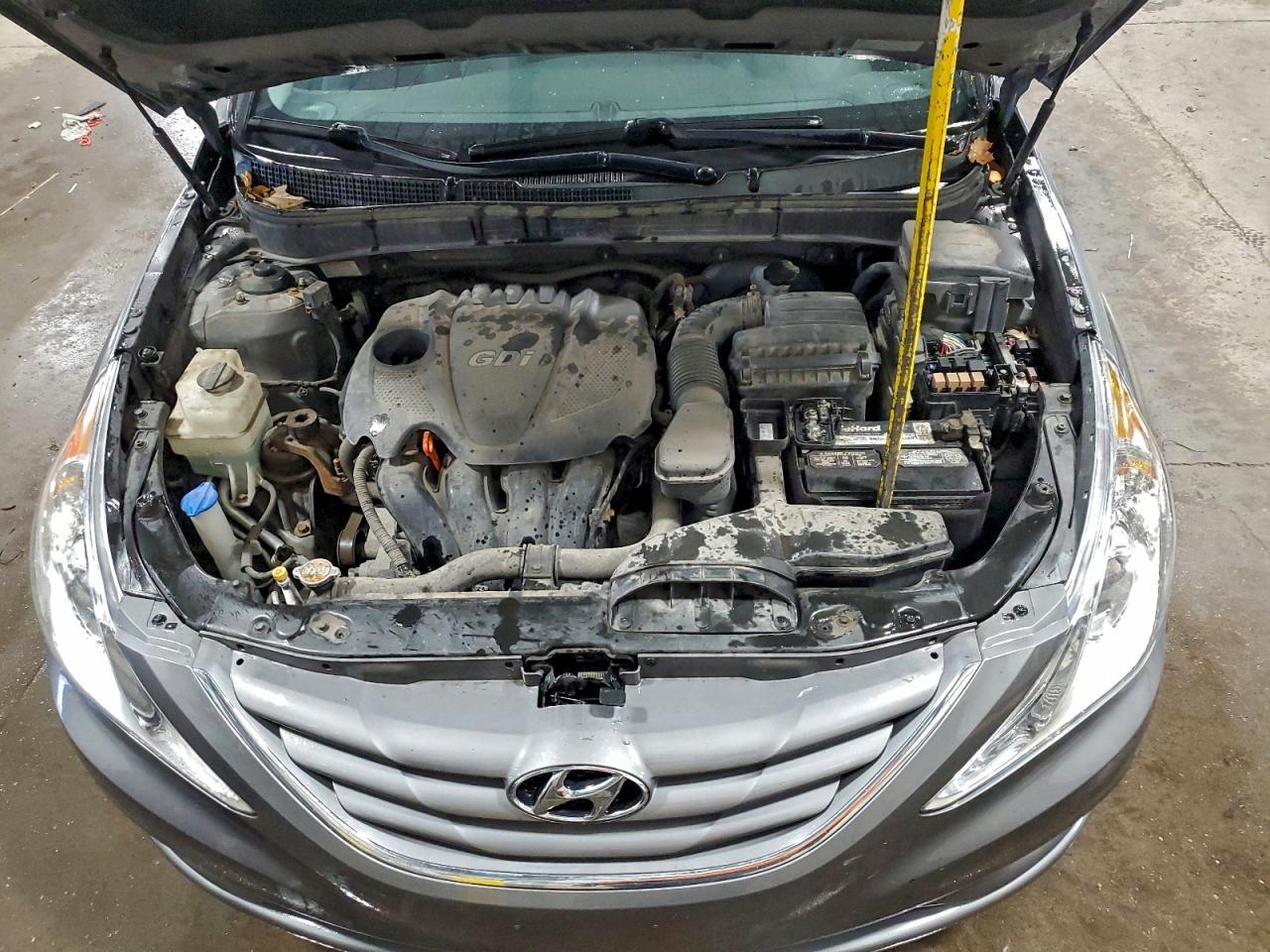 2011 HYUNDAI SONATA