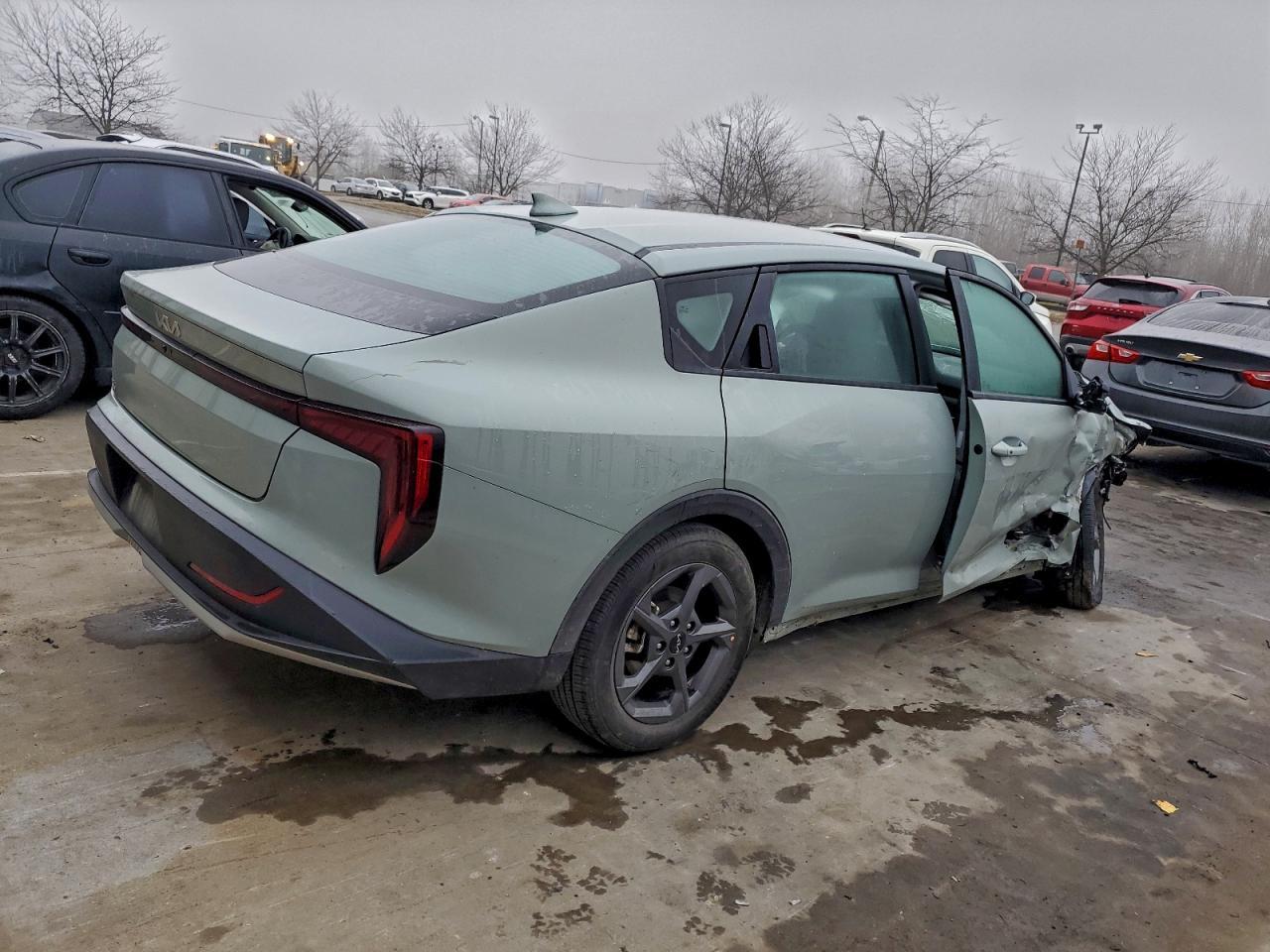 2025 KIA K4