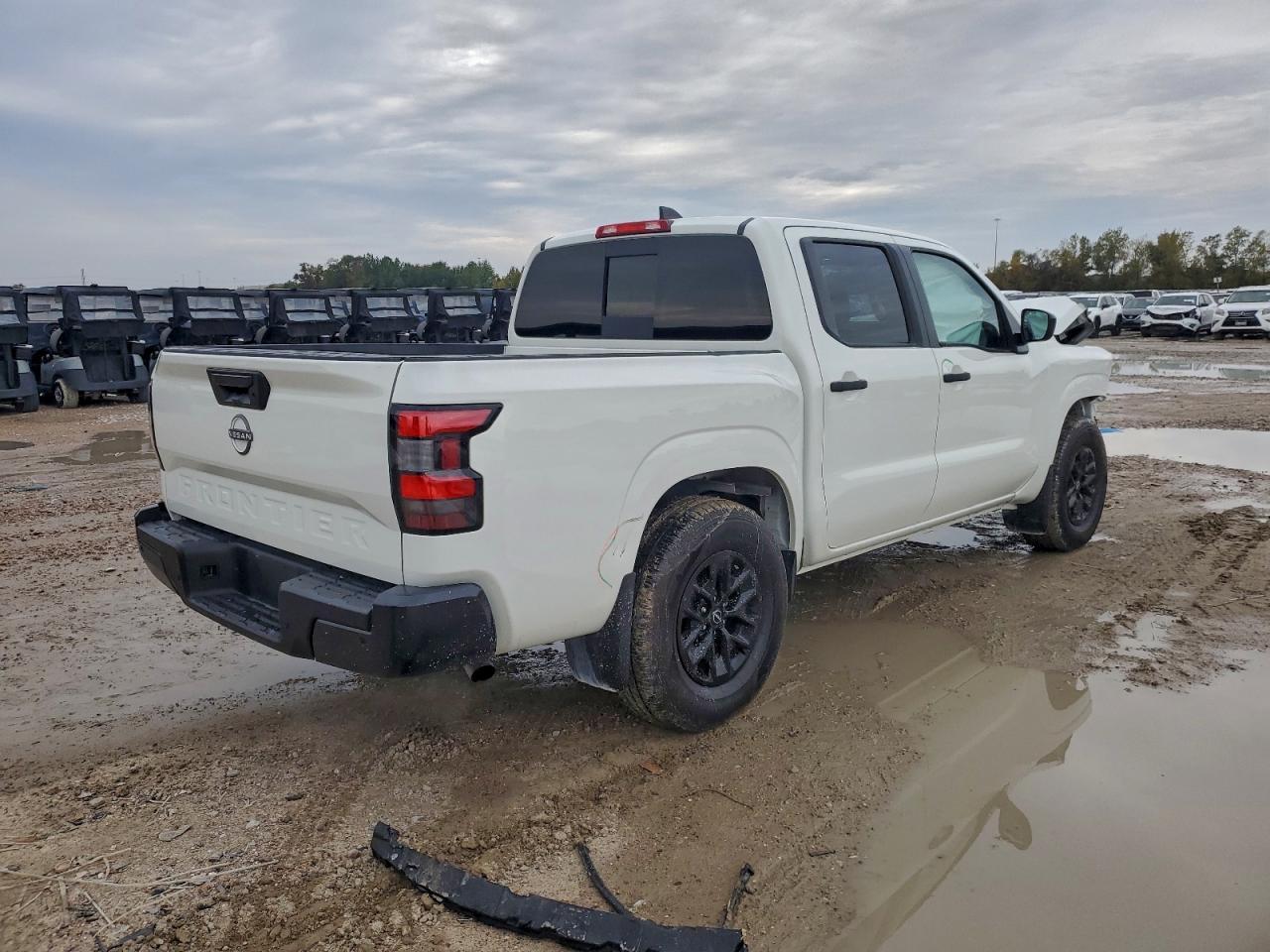 2025 NISSAN Frontier