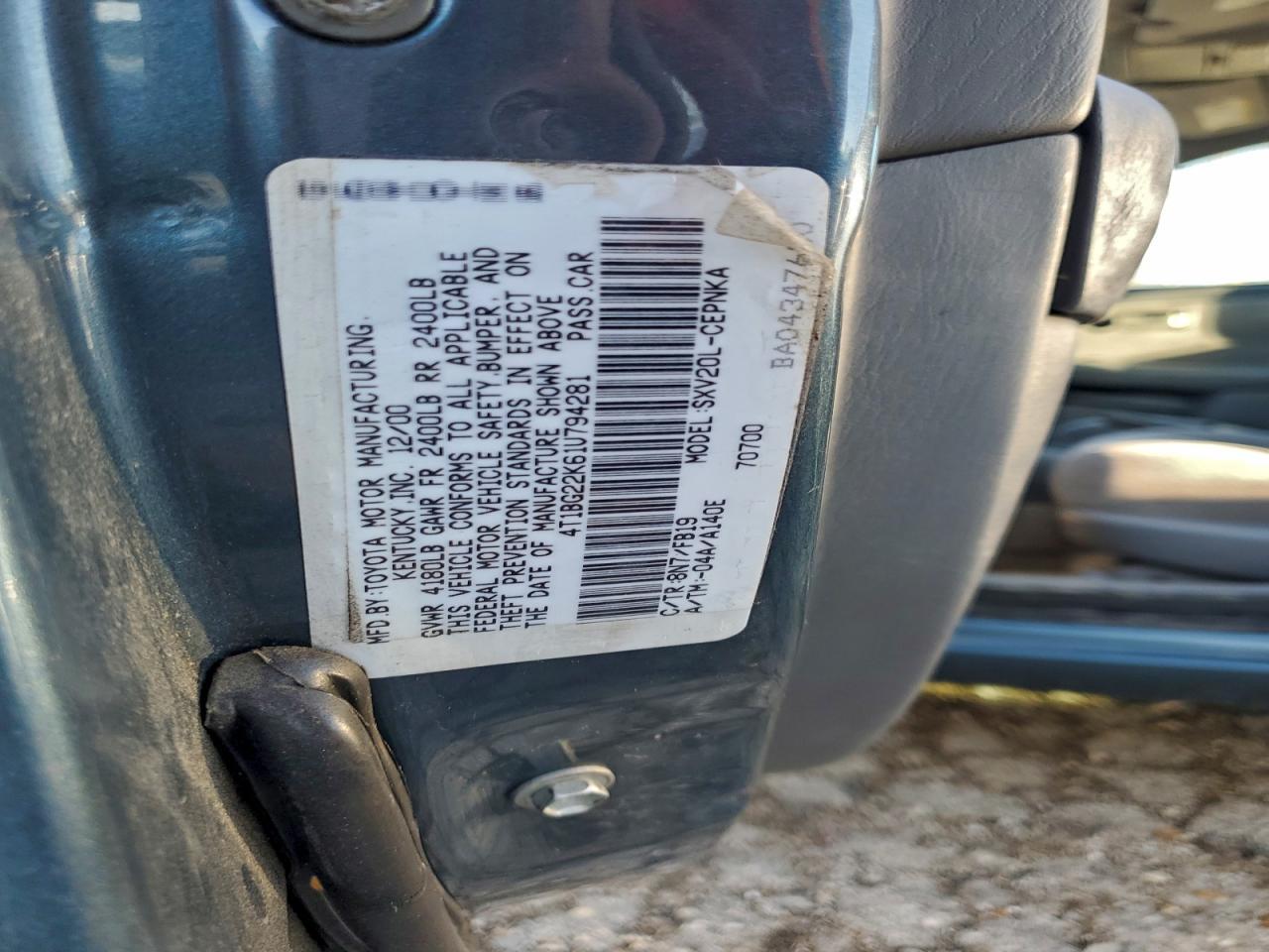2001 TOYOTA CAMRY
