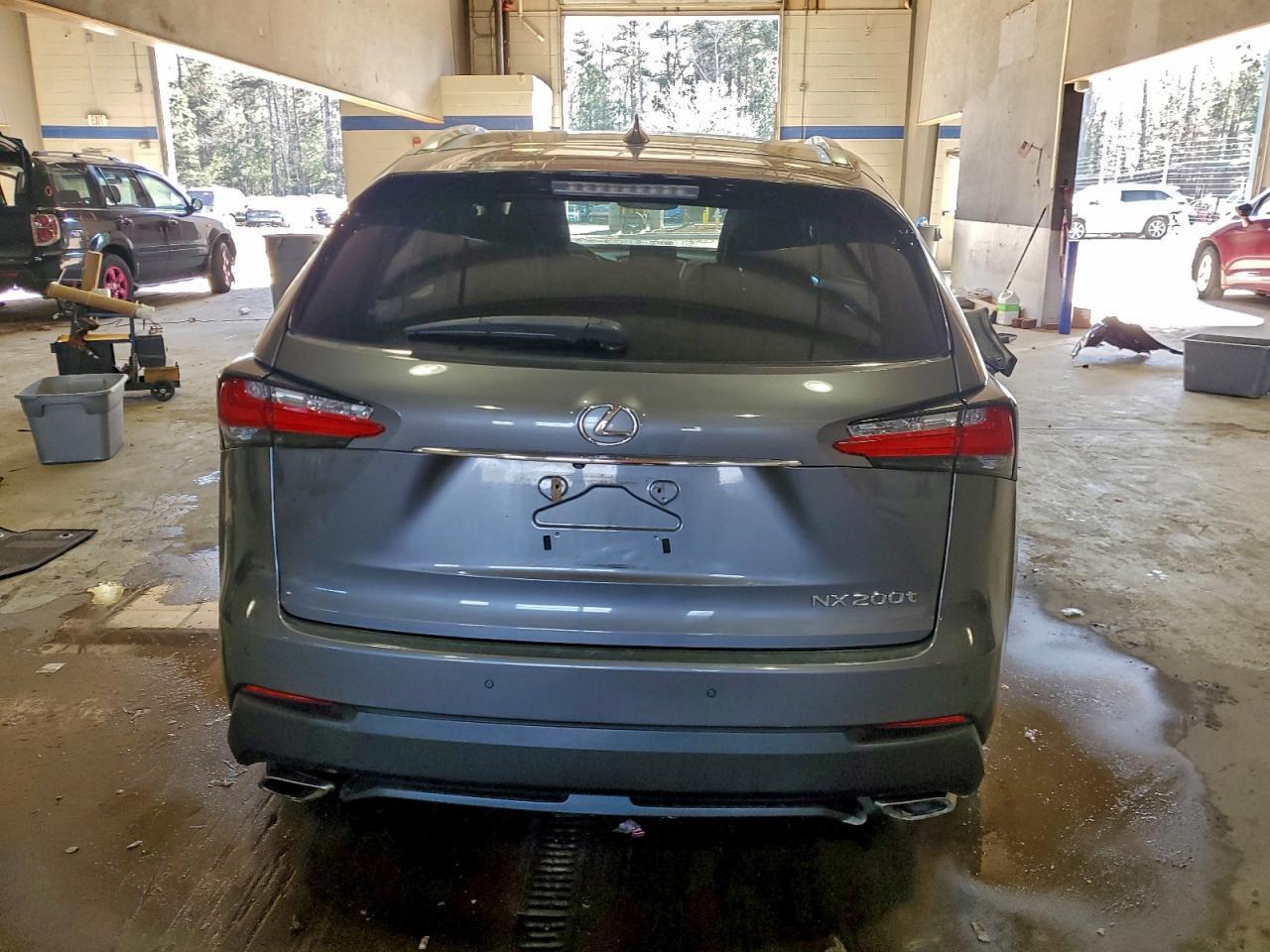 2015 LEXUS NX 200T