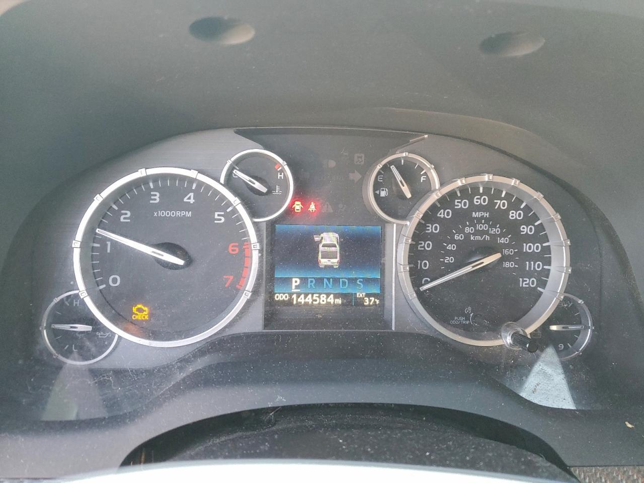 2016 TOYOTA TUNDRA