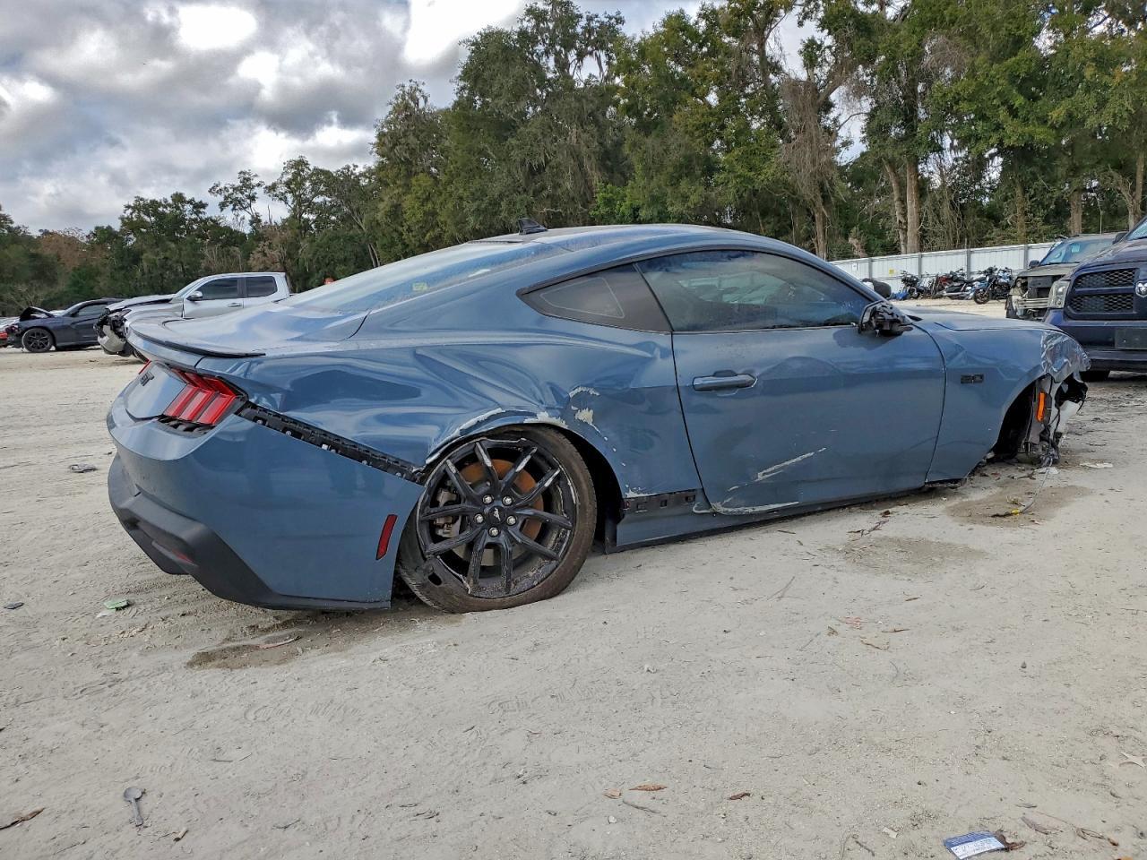 2024 FORD MUSTANG