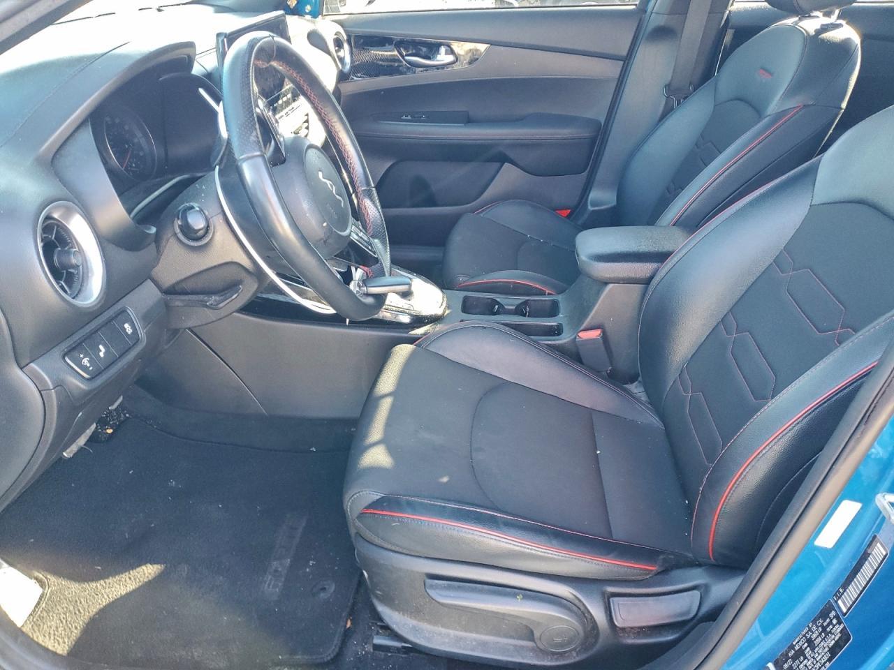 2023 KIA FORTE