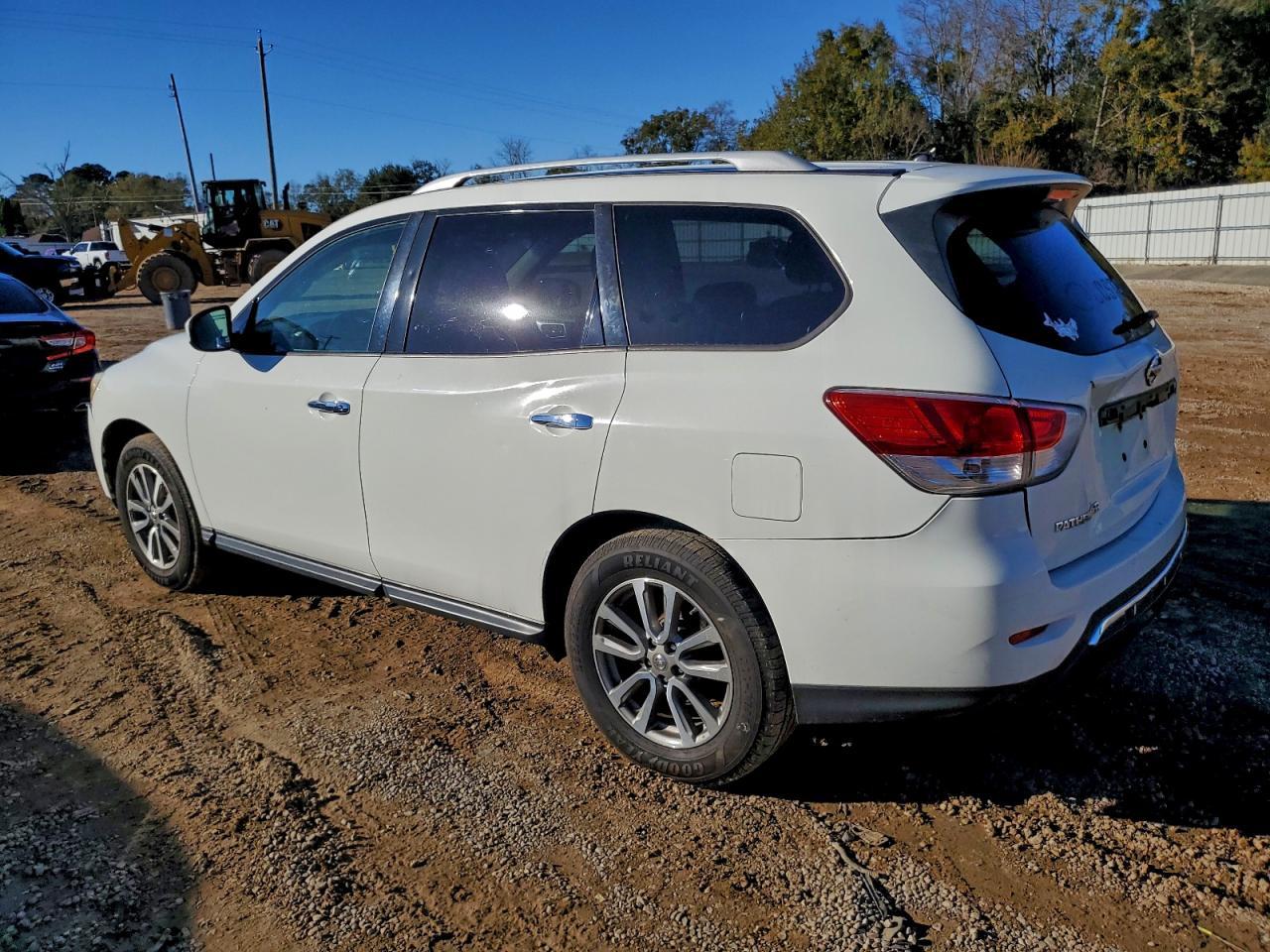 2016 NISSAN PATHFINDER