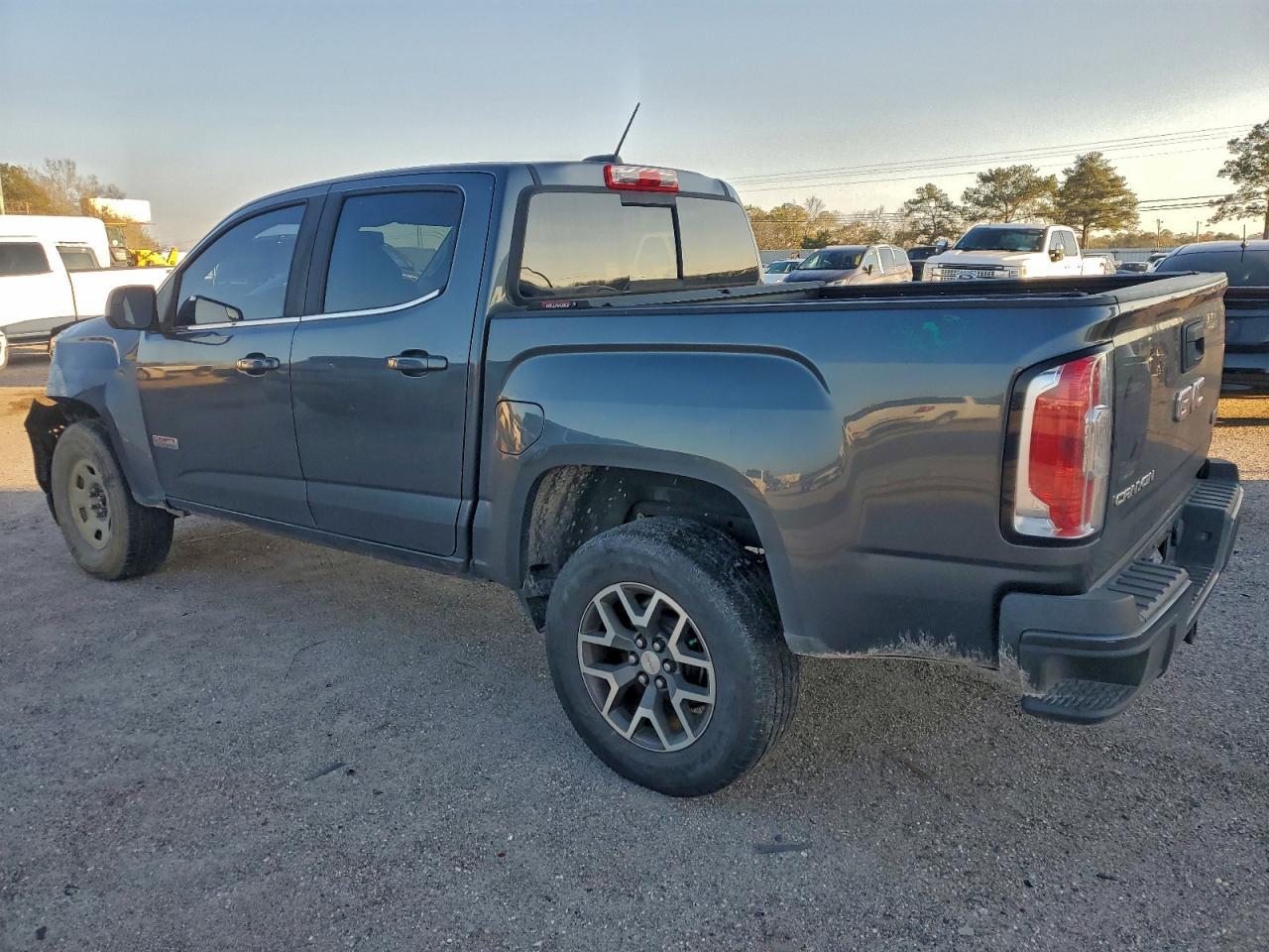 2016 GMC CANYON