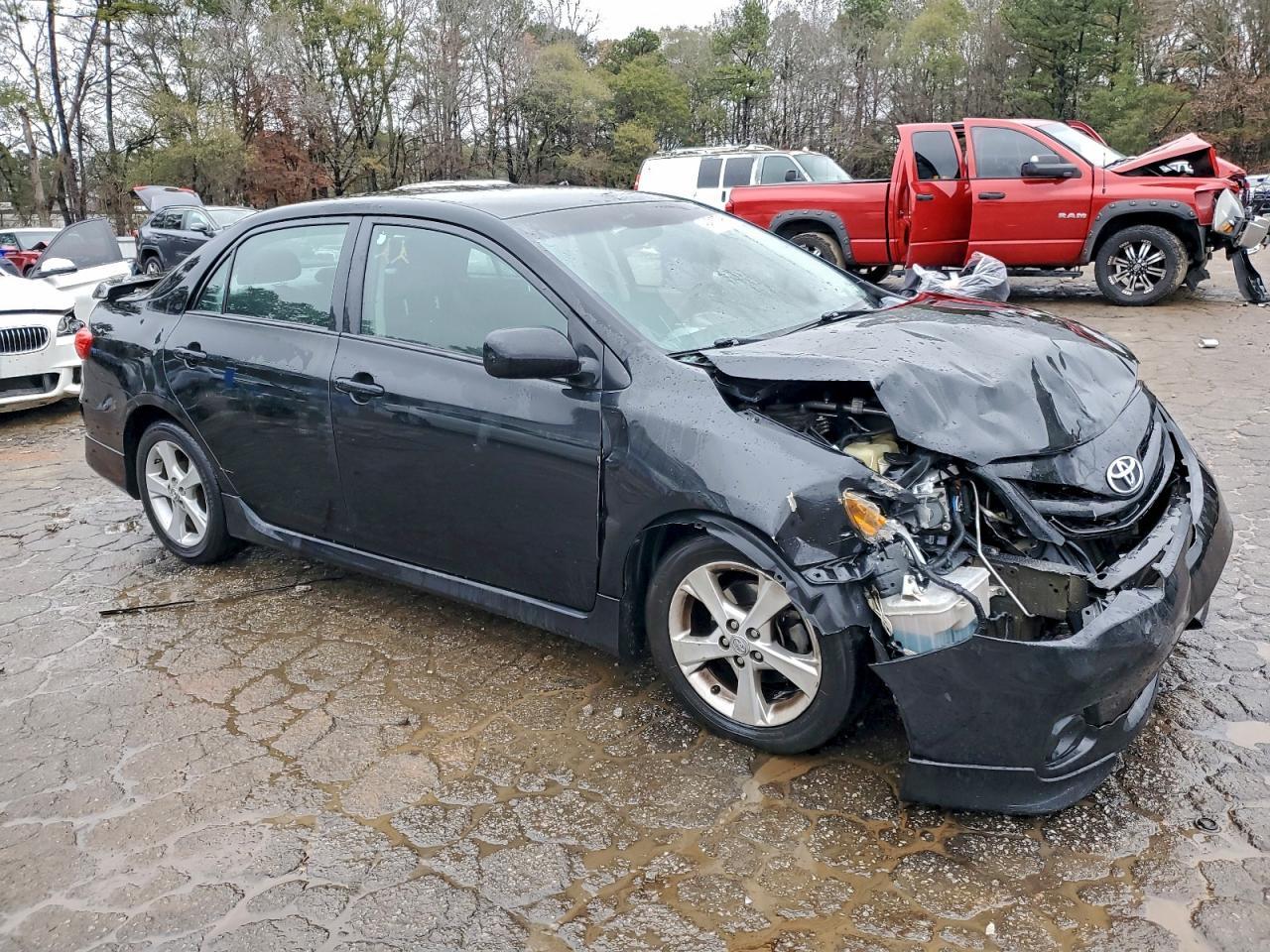 2013 TOYOTA COROLLA