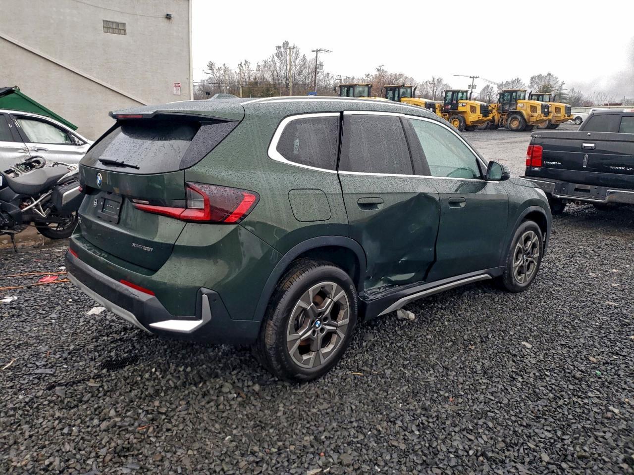 2025 BMW X1