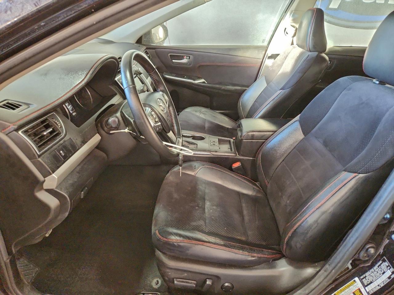 2016 TOYOTA CAMRY