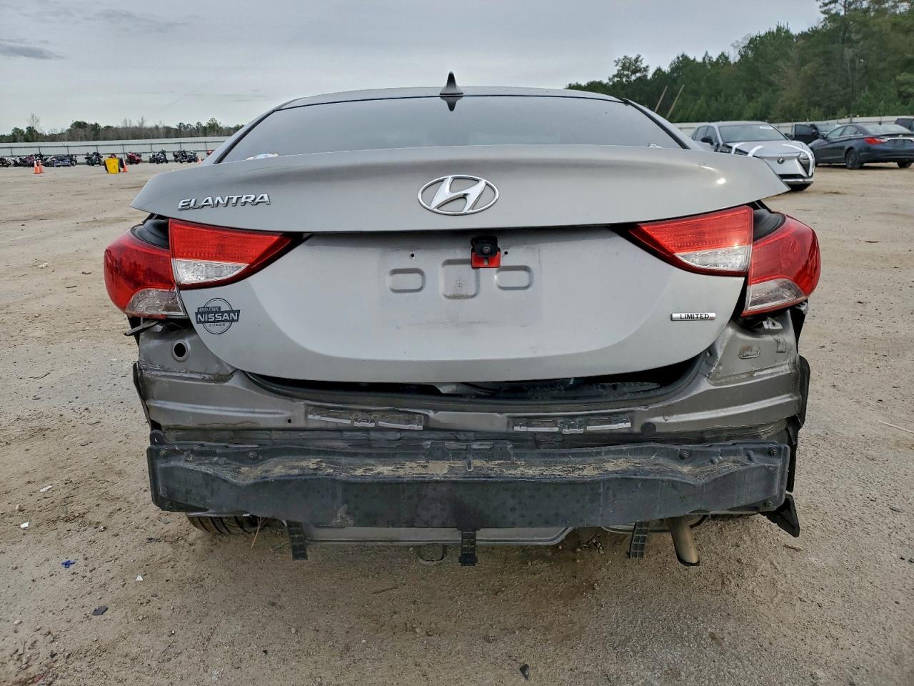 2011 HYUNDAI ELANTRA