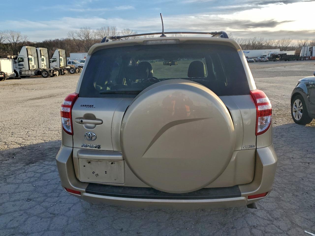 2011 TOYOTA RAV4