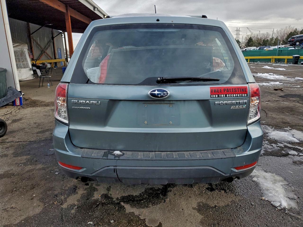 2010 SUBARU FORESTER