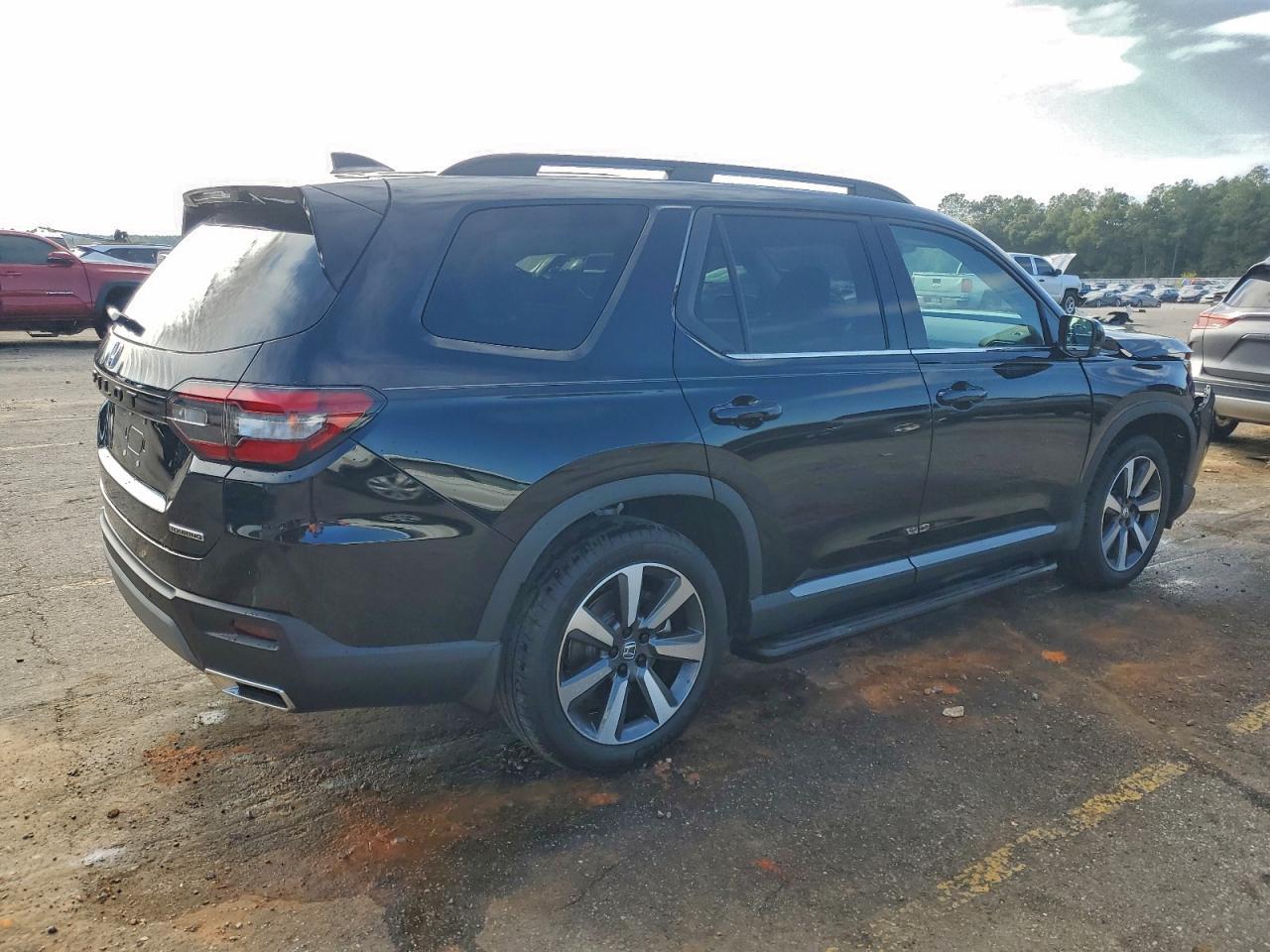 2025 HONDA PILOT