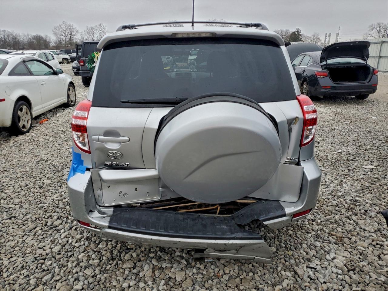 2012 TOYOTA RAV4