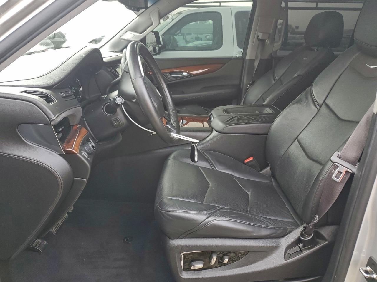 2016 CADILLAC ESCALADE