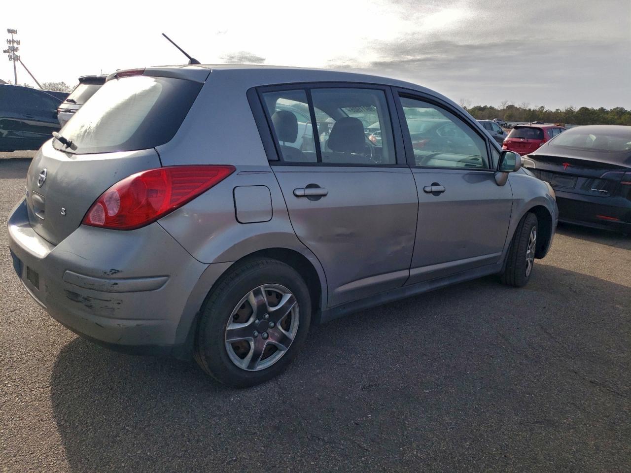 2007 NISSAN VERSA