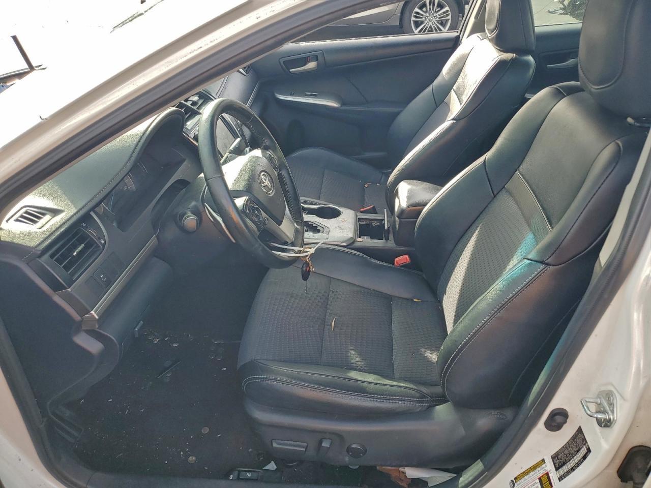 2012 TOYOTA CAMRY