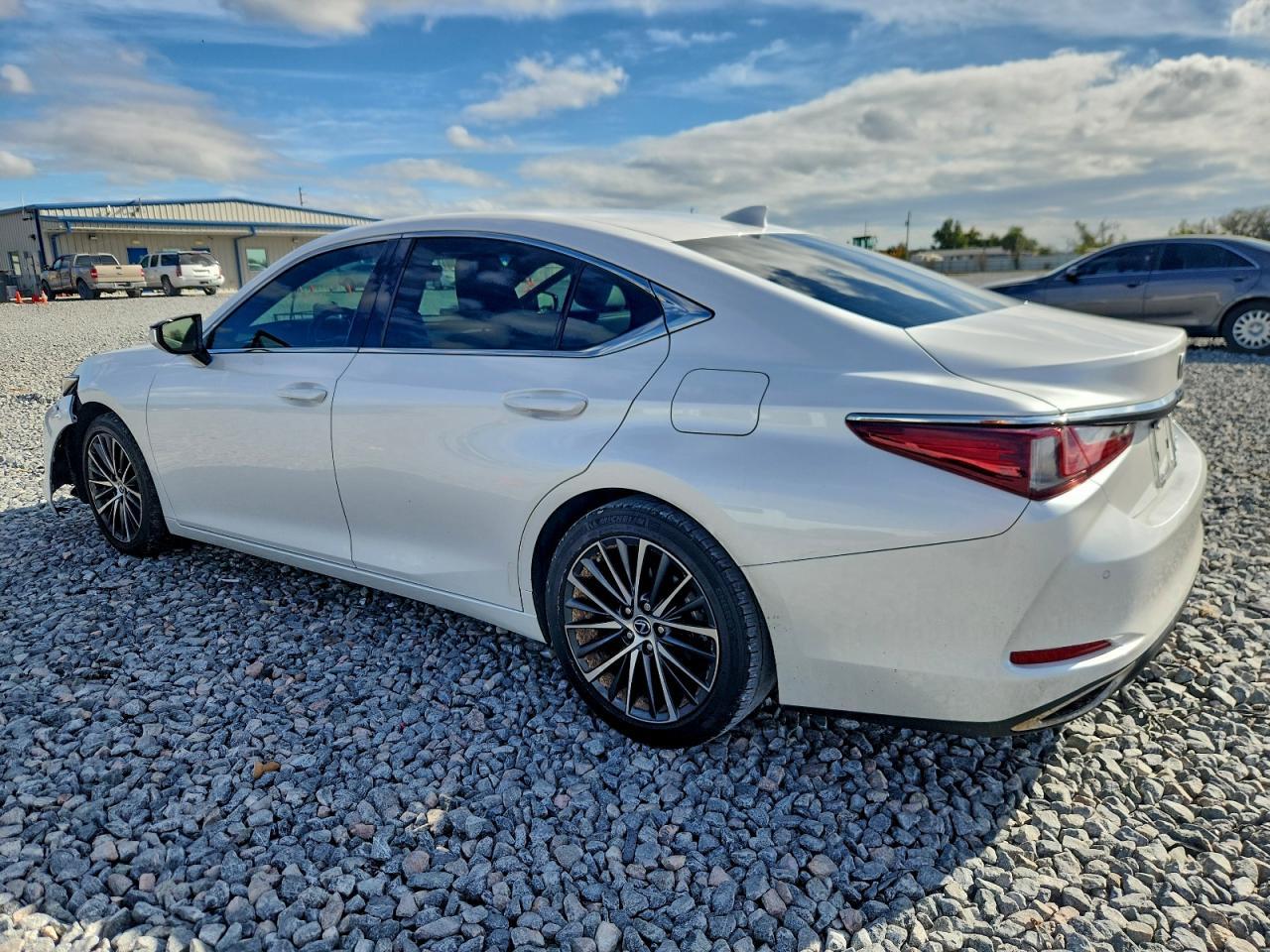 2023 LEXUS ES 350