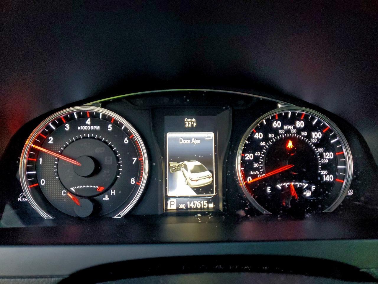 2016 TOYOTA CAMRY