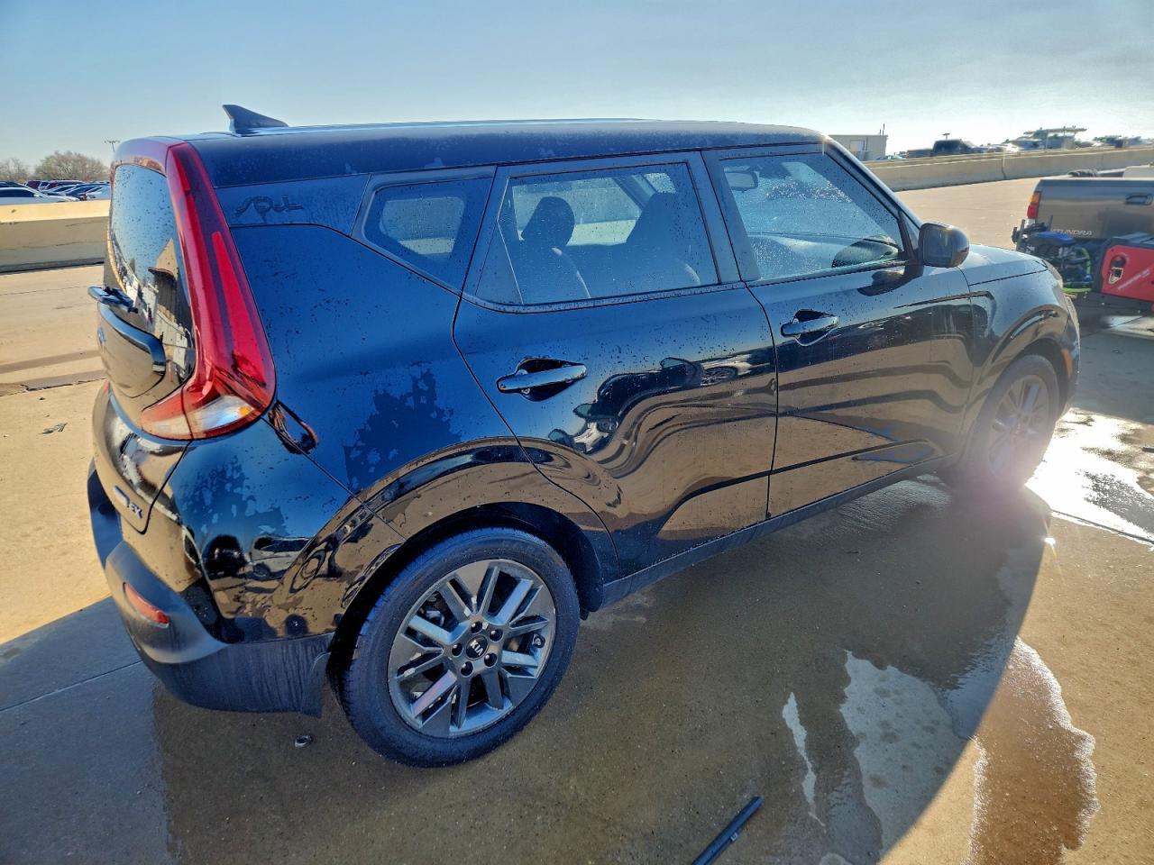2021 KIA SOUL