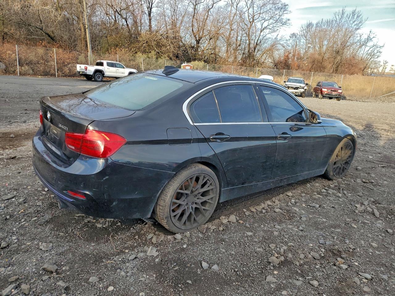 2016 BMW 3 SERIES
